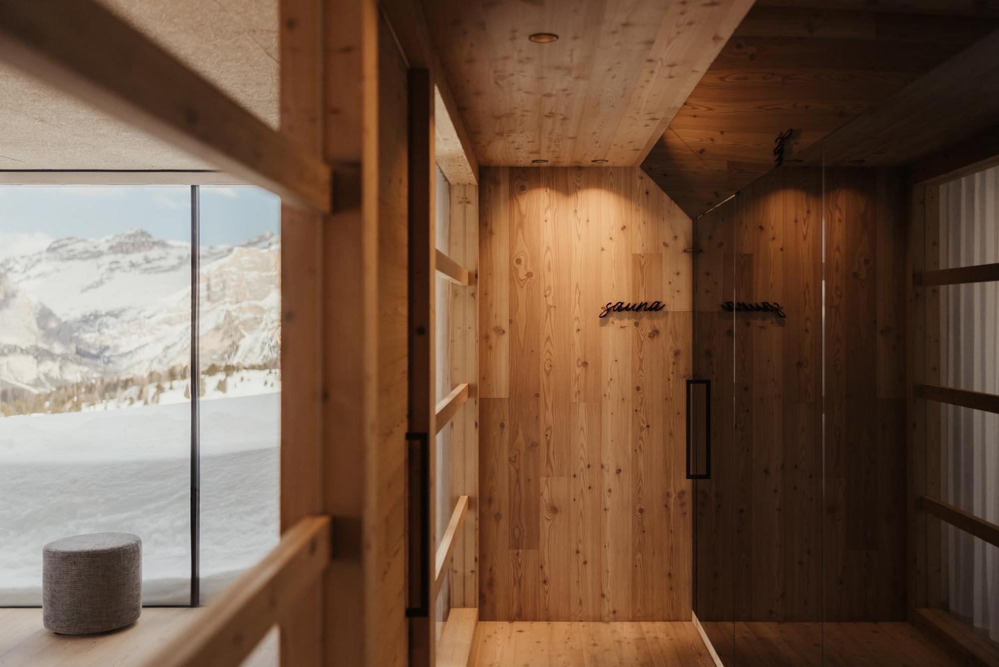 Vila Rifugio Alpino Pralongia Corvara Exteriér fotografie