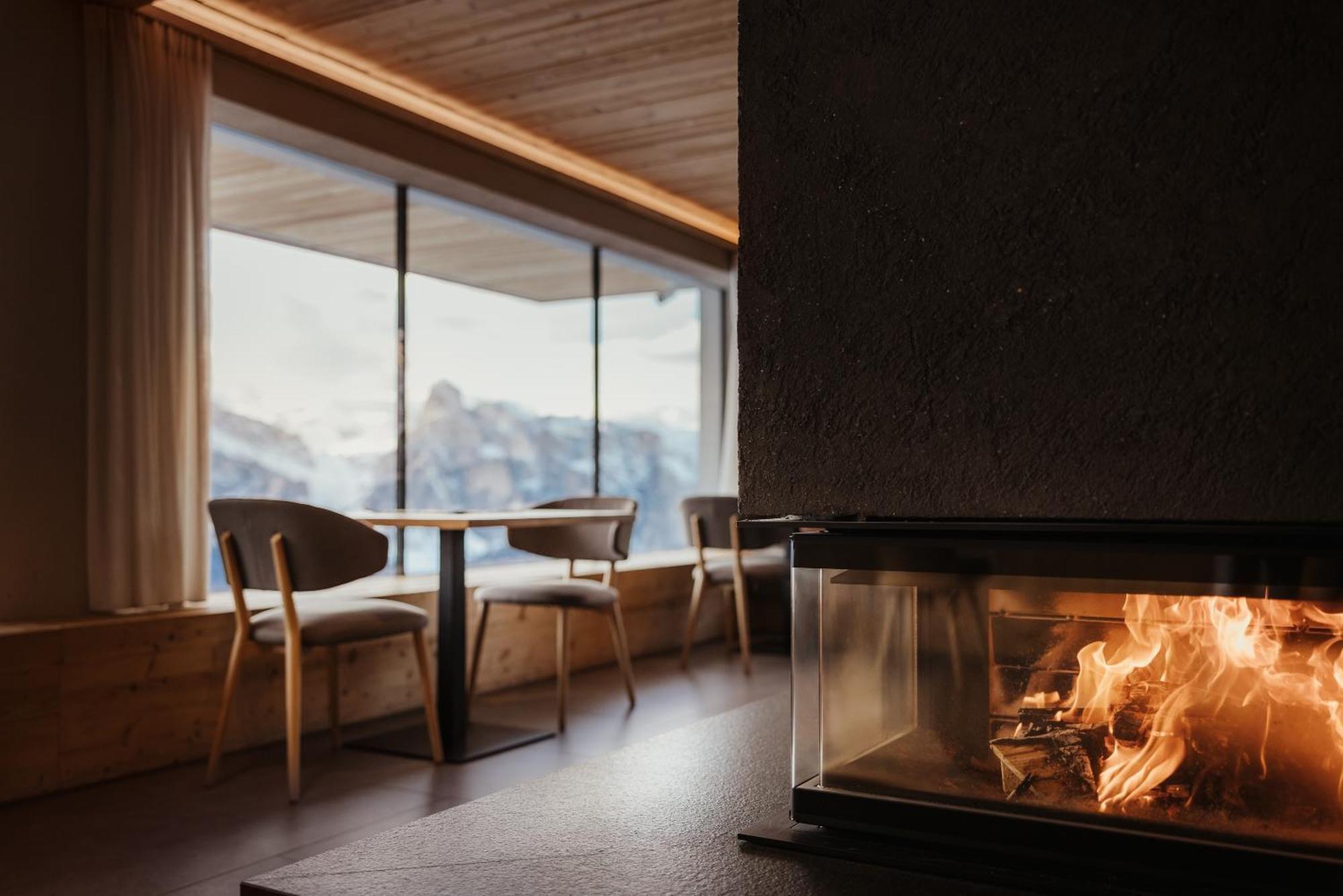 Vila Rifugio Alpino Pralongia Corvara Exteriér fotografie