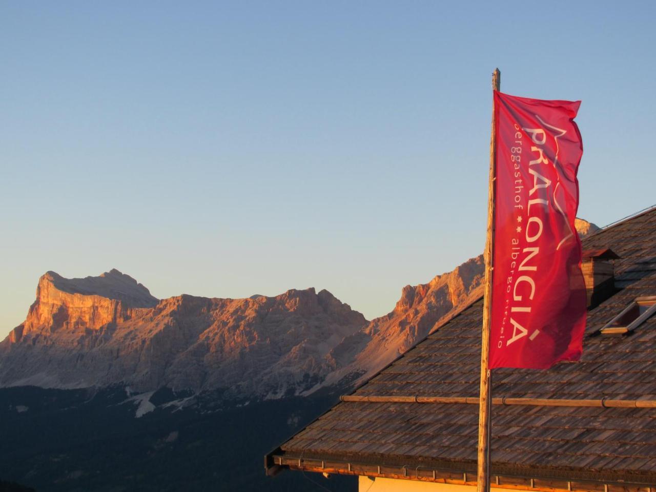 Vila Rifugio Alpino Pralongia Corvara Exteriér fotografie