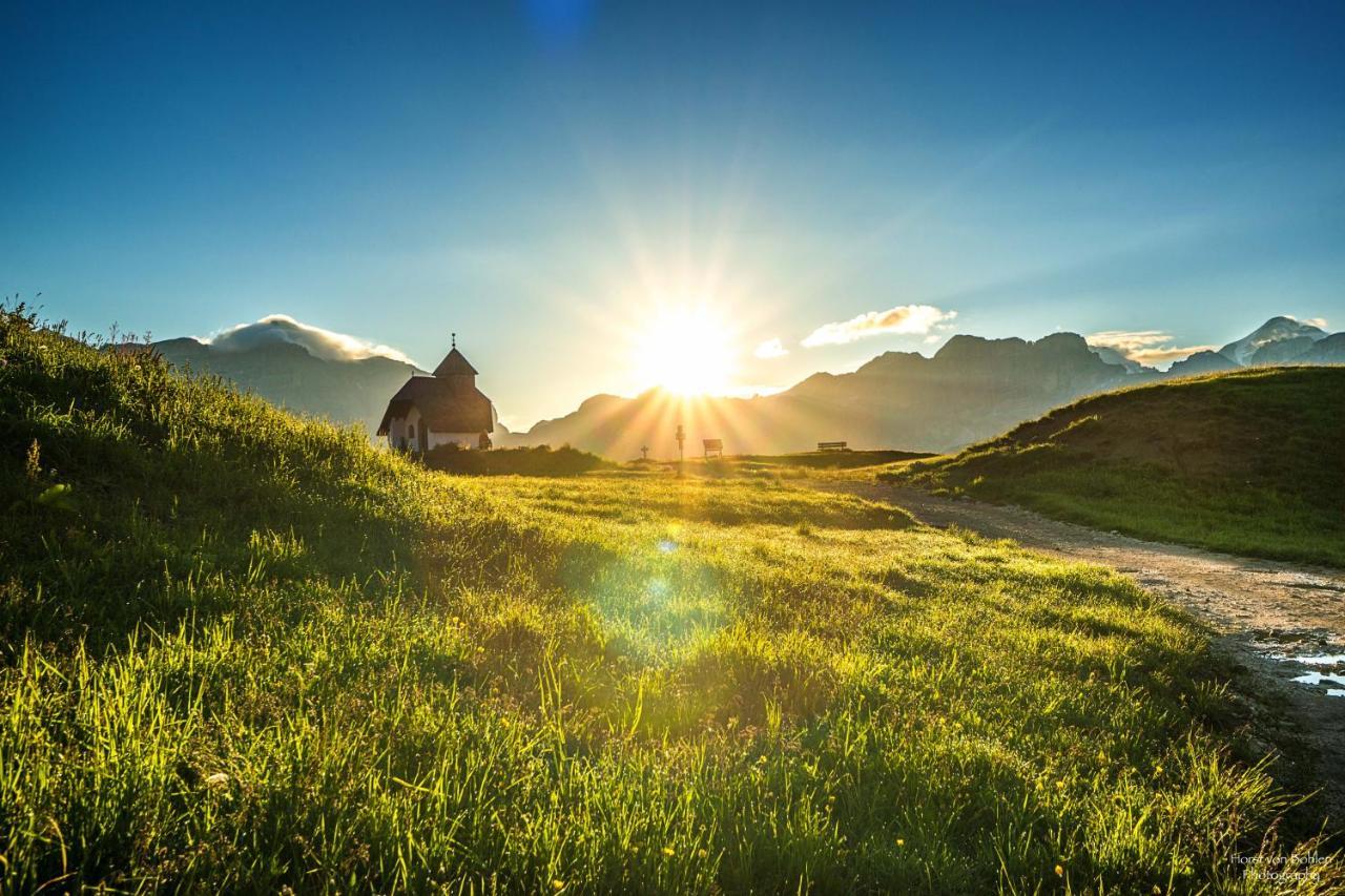 Vila Rifugio Alpino Pralongia Corvara Exteriér fotografie